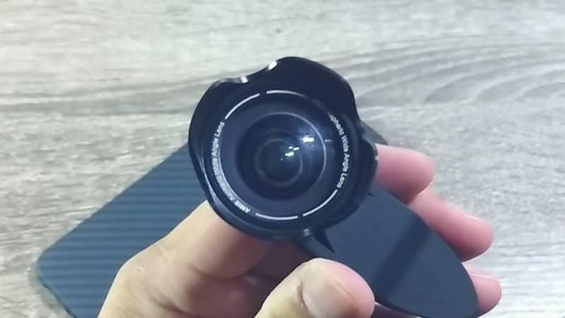 Amir clip-on smartphone camera lenses